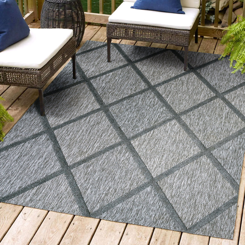Briano Diamond Trellis Dark Gray Indoor/Outdoor Rug, Rectangle 3'11" x 6'