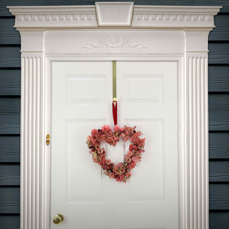 Couronne de fleurs rose 16 po The Holiday Aisle®