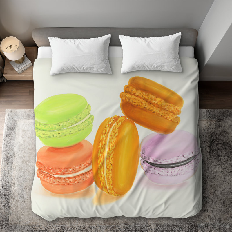 Small Bites of Macaroons Duvet Cover - Hyperrealist Decor