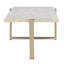 Table basse blanche et champagne