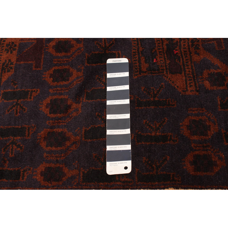 Tapis bleu marine foncé Rare War 3 pi 10 po x 6 pi 7 po