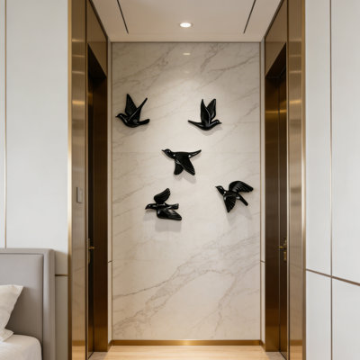 Décoration murale 5 oiseaux flottants dorés en 3D - Accent artistique moderne pour rehausser les murs de votre maison