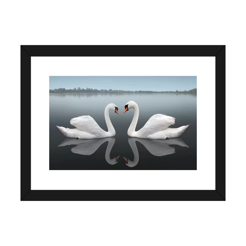 "Together" par Ben Heine-impression d’art graphique, Blanc, H 16 po x l 24 po x P 1 po, Papier encadré noir