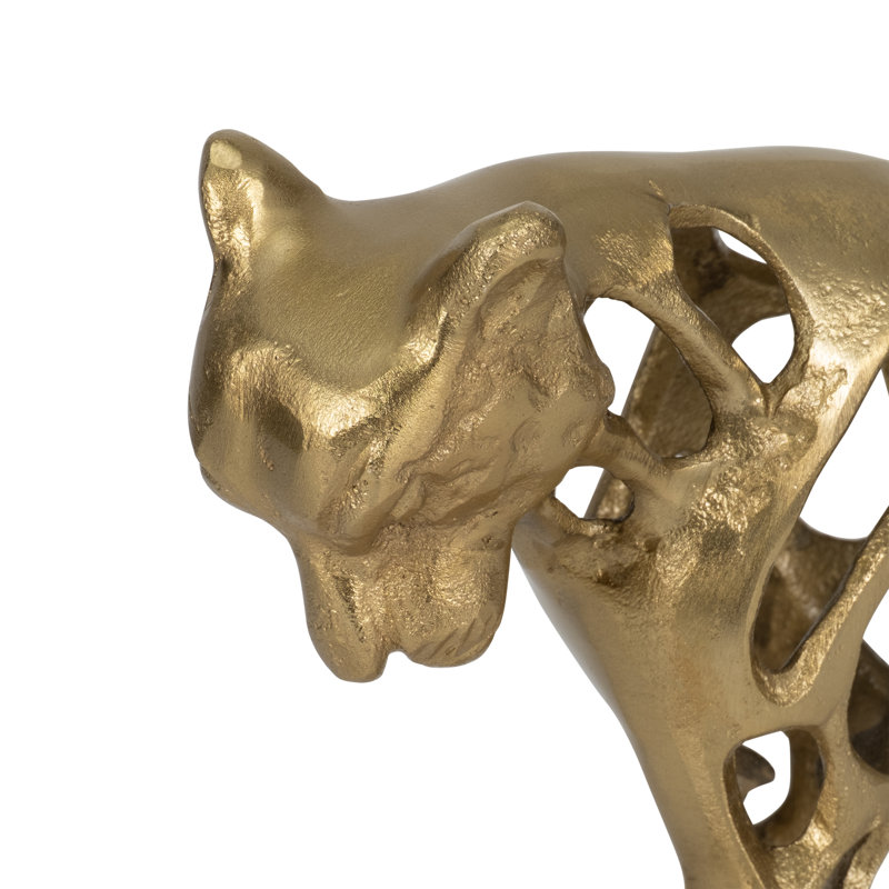 Figurine Fierce Lioness Sculpture