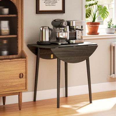 Koryun Round Dining Table