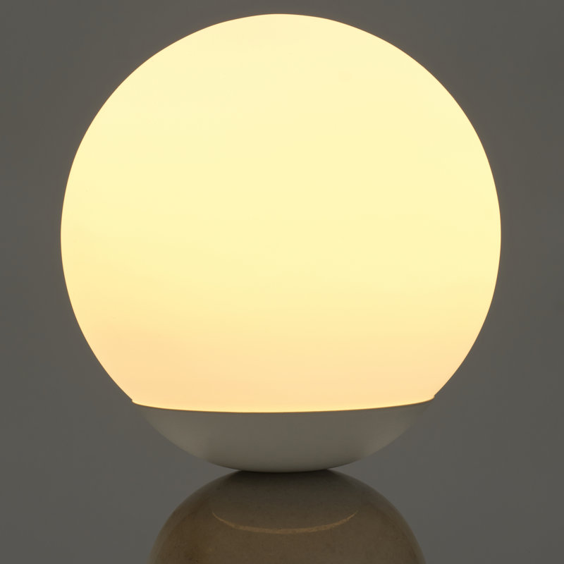 Grande lampe de chevet moderne en marbre et globe givré 15 po Mila, Blanc, H 9,84 po x l 6 po x P 6 po