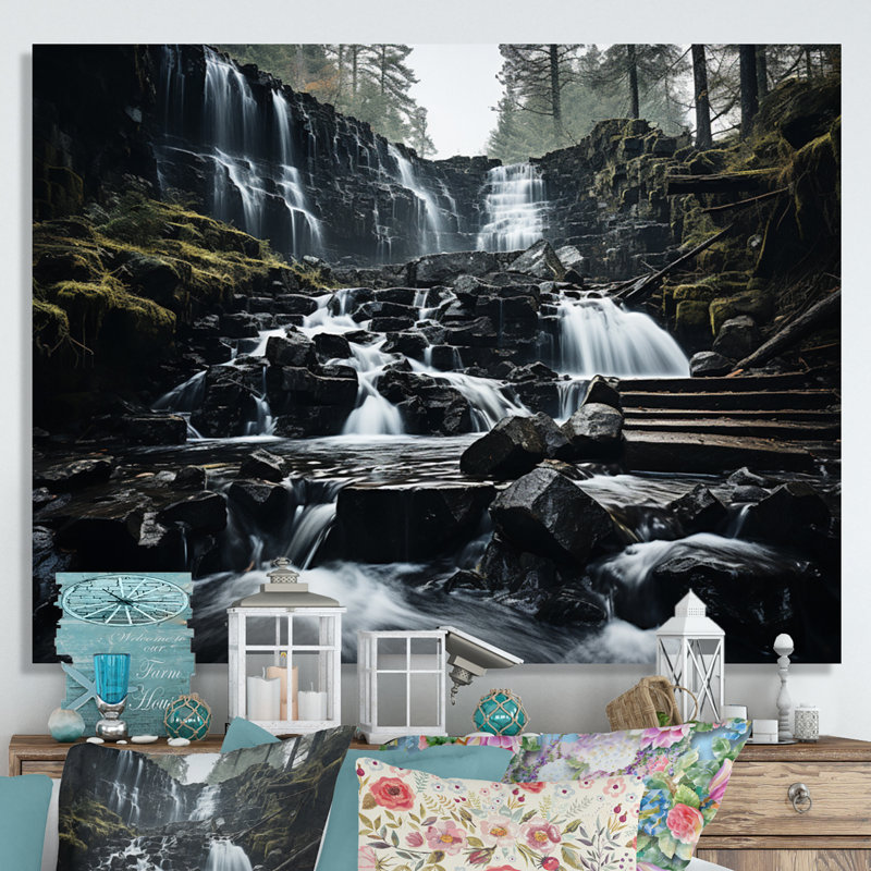 Chute d'eau monochrome en cascade Harmony I sur toile, H 34 po x l 44 po x P 1,5 po, Toile tendue