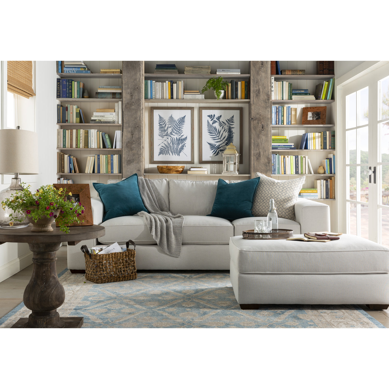 Adene 22" x 22" Cotton Pillow Cover, Blue