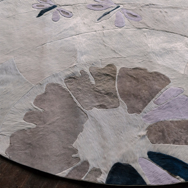 Shibori Cowhide Floral Area Rug in Brown/Gray/White, Round 9′ 10"