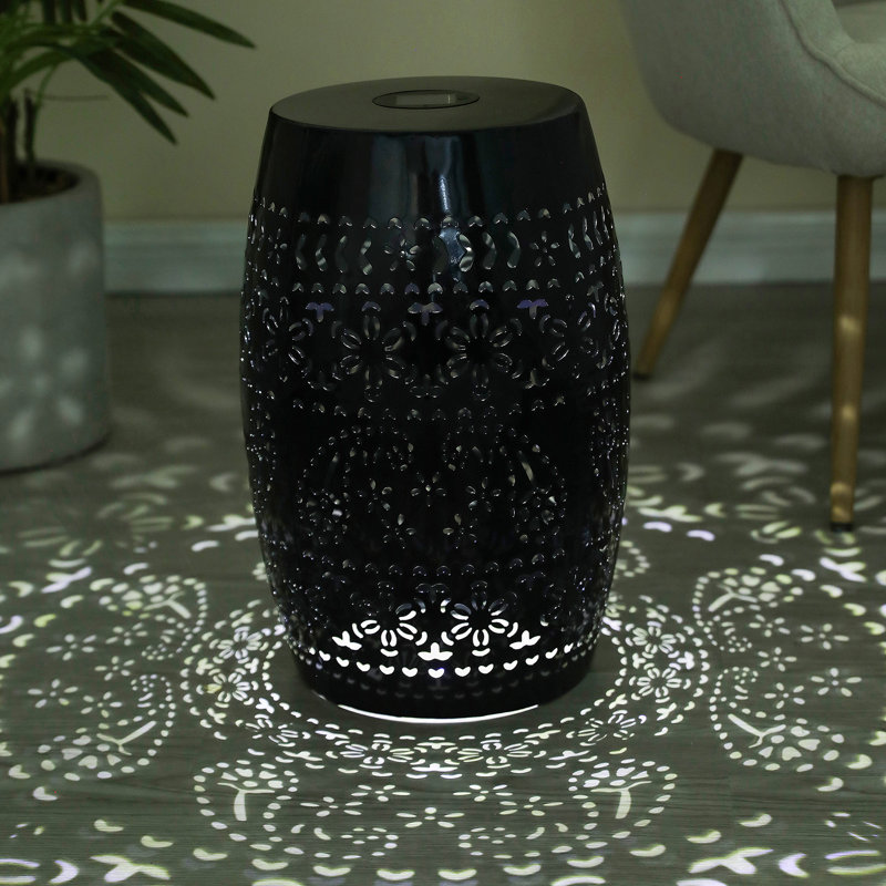 Table d'appoint avec éclairage intégré, conception unique en métal pour une utilisation intérieure et extérieure, Noir