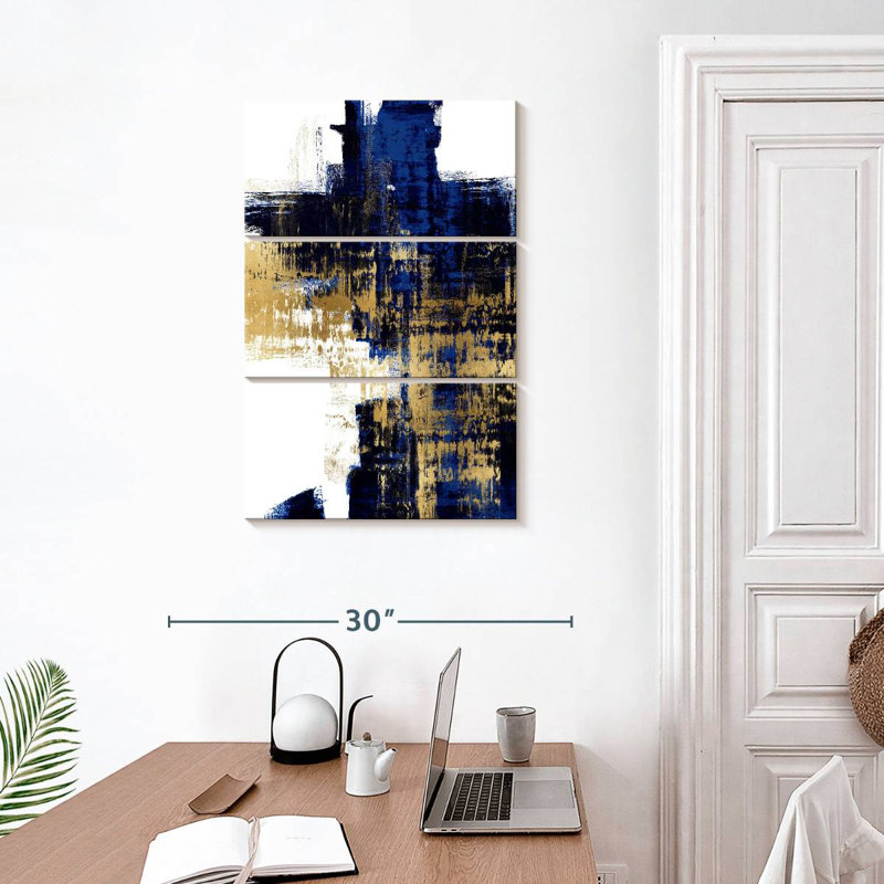 Avery Dynamic Gold On Blue II, 32" H x 20" W
