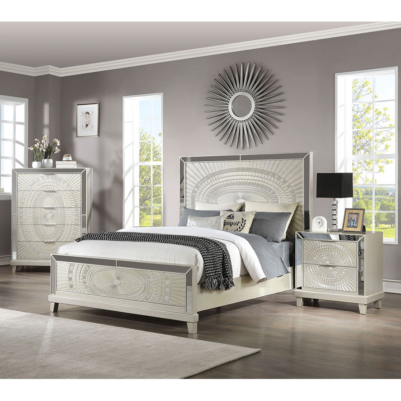 E.King Bed, King