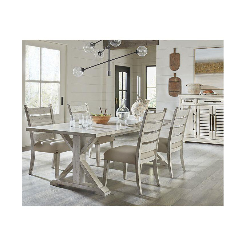 Homecoming Rect. Dining Table (One 18" Leaf)