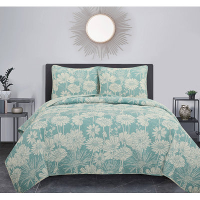 Kinzey Comforter Set