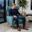 Fauteuil à oreilles moderne en velours avec pieds en métal pour petits espaces-288822835