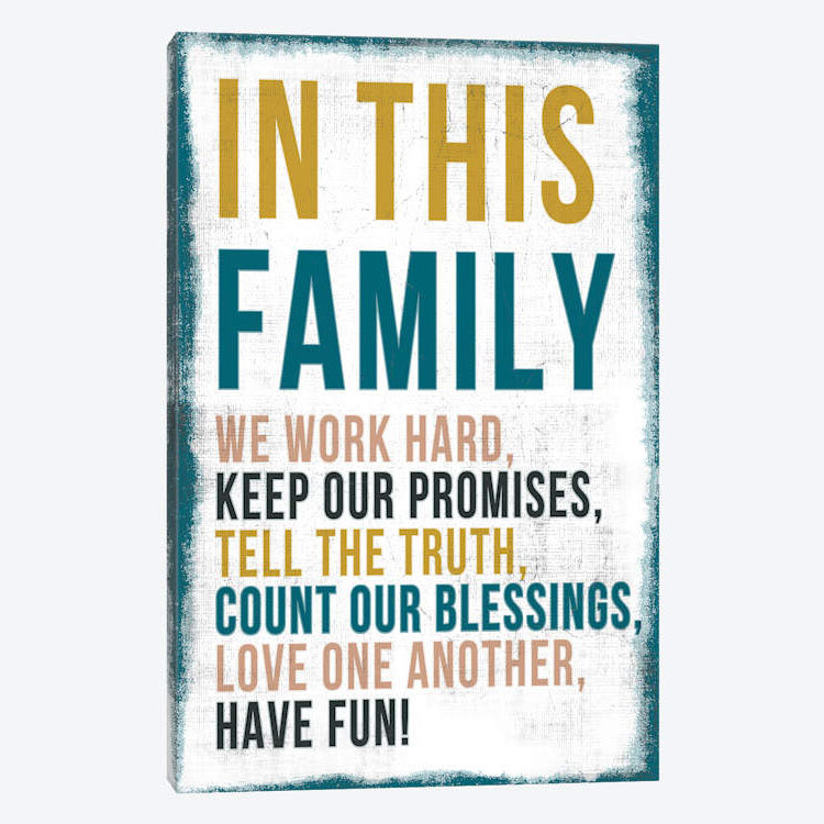 «In This Family», art textuel sur toile, H 40 po x l 26 po x P 1,5 po, Toile tendue, Pas de tapis
