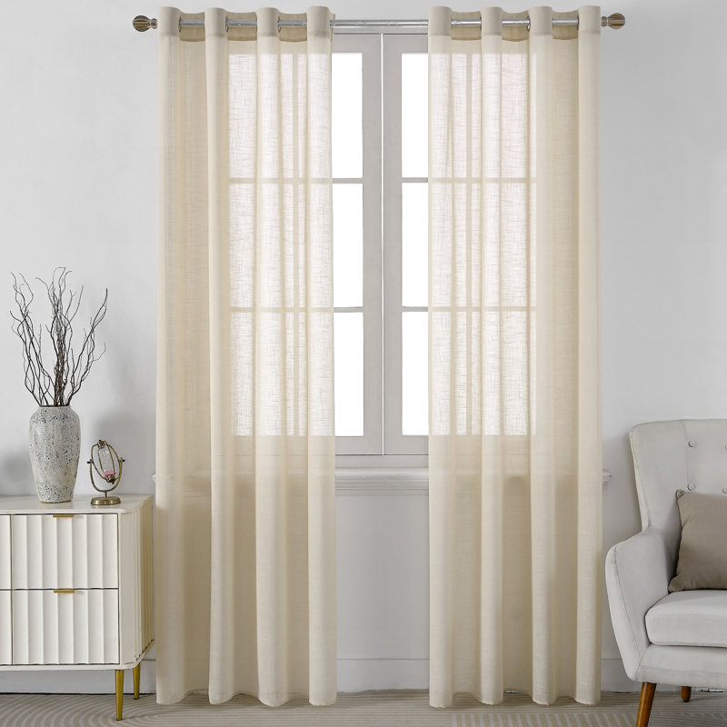 Paire de rideaux légers en polyester semi-transparents avec œillets Draycott (ensemble de 2), L 52 po x L 63 po, Beige