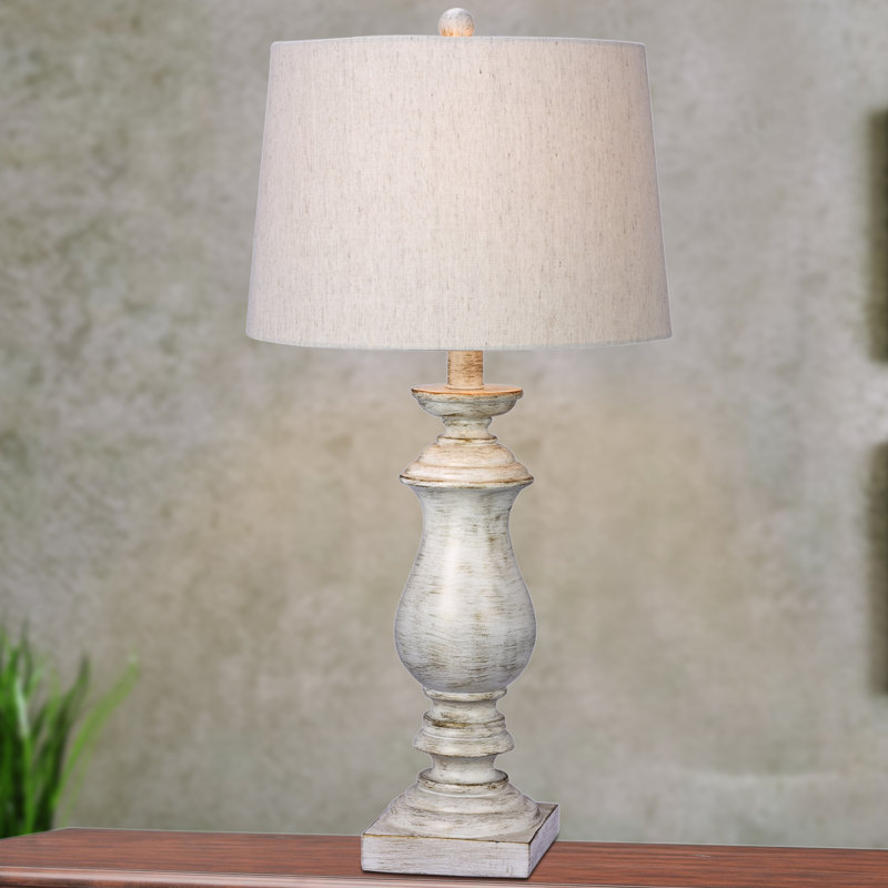 Sela Resin Table Lamp