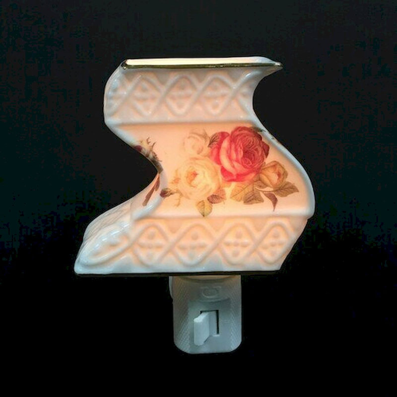 Fleurs sur une veilleuse ondulée