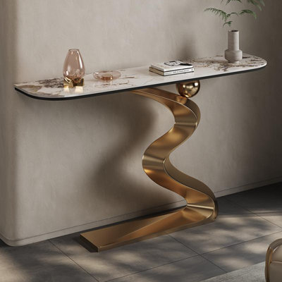 Console de style italien en pierre frittée.