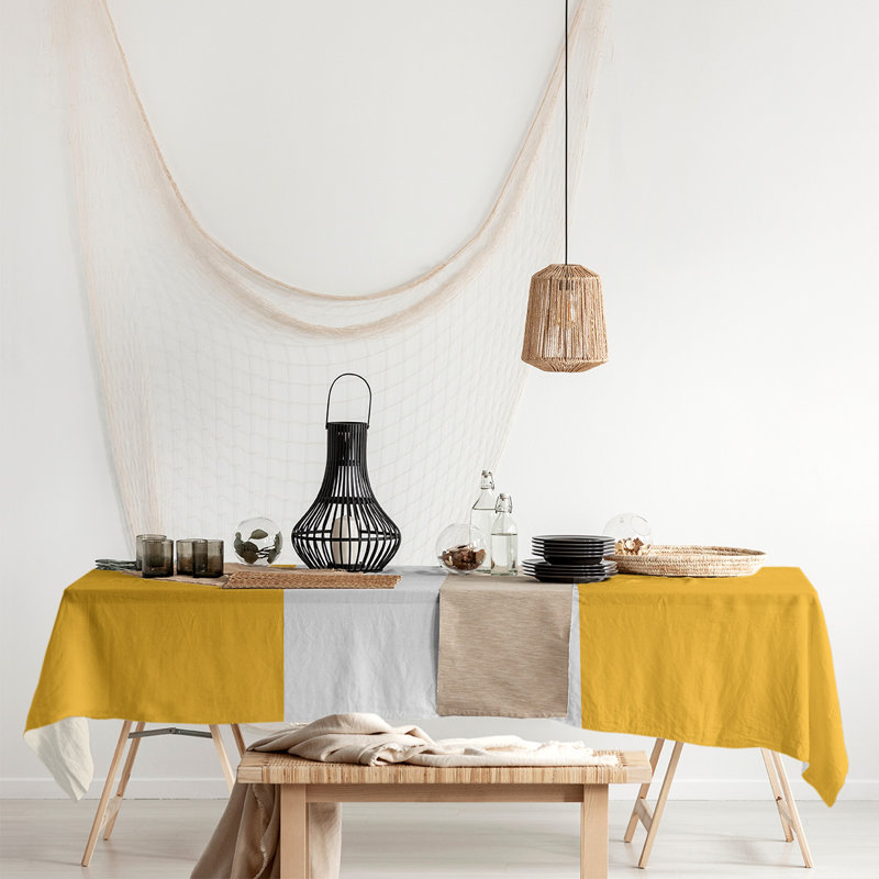 Boston Table Runner, 102" x 58", Cotton Blend, Pittsburgh Gold/White/Pittsburgh Gold