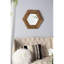 Miroir hexagonal 18,5 po avec revêtement en bois, idéal pour la décoration murale dans le couloir de la salle de bain du salon-131496519