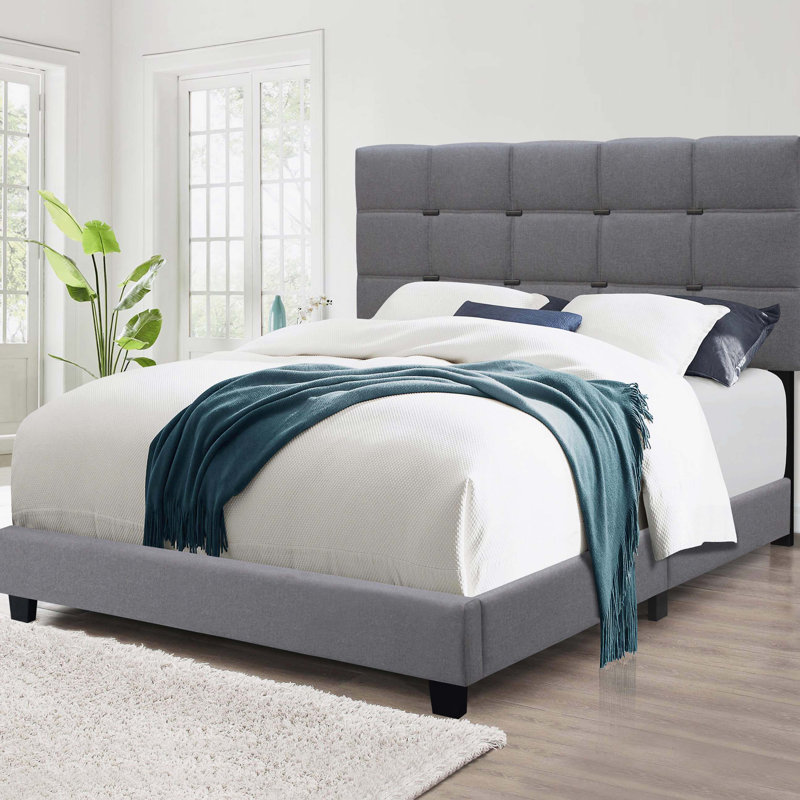 Structure de lit tapissier réglable en tissu pour grand lit avec détails décoratifs sur la tête de lit, Gris