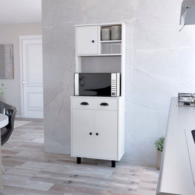 Kitchen Pantry