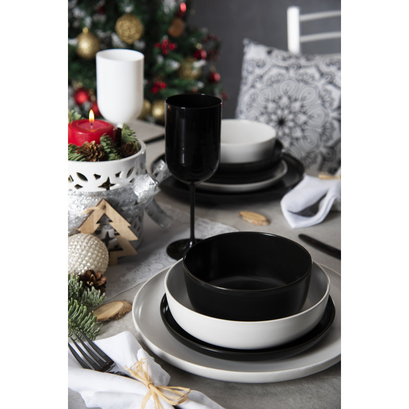 Excelsa Nordic Ceramic Fruit Bowl, Black