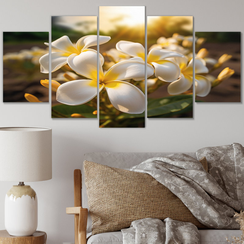 Modern Plants & Flowers Wall Decor on Metal