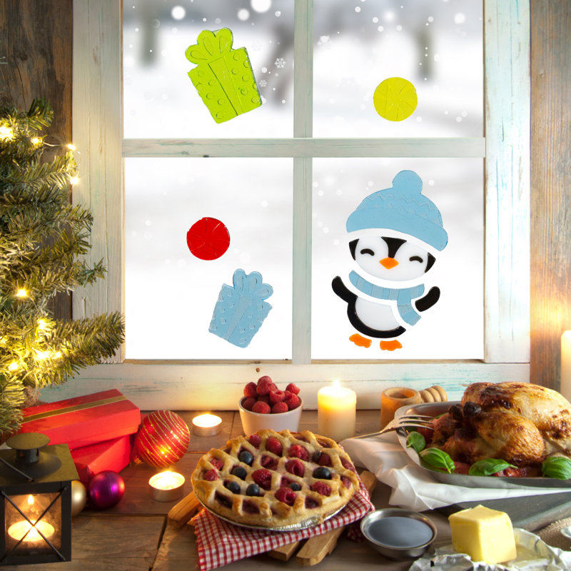 Pingouin et cadeaux de Noël en gel