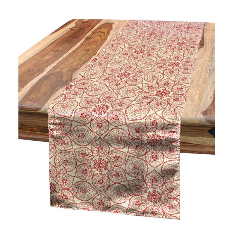 Traditional Table Runner
