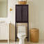 Rangement pour salle de bain moderne avec portes incrustées en rotin, tablettes réglables et structure en bois massif Boho-2032150300
