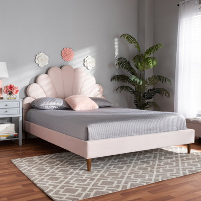 Mileno Upholstered Bed