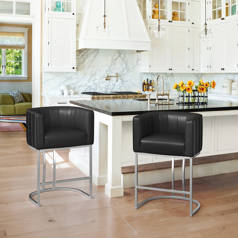 Tabouret de bar 26,4 po de hauteur, Siège brun / cadre noir, Faux cuir
