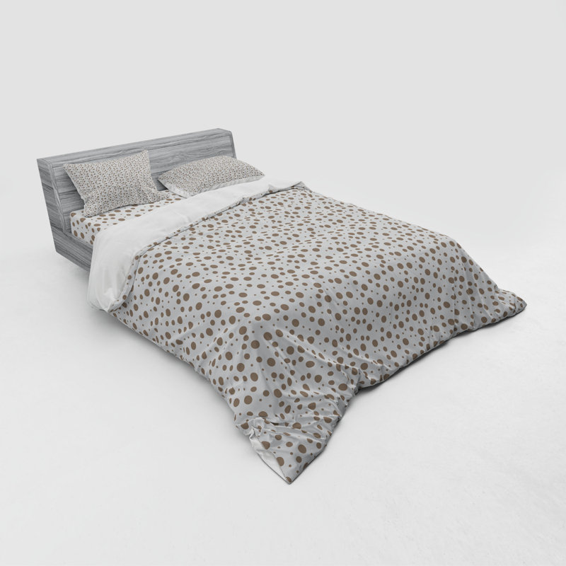 Modern & Contemporary Dots Duvet Cover, Queen Duvet Cover + 3 Additional Pieces
