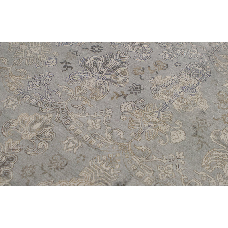 Windsom Oriental Area Rug in Beige