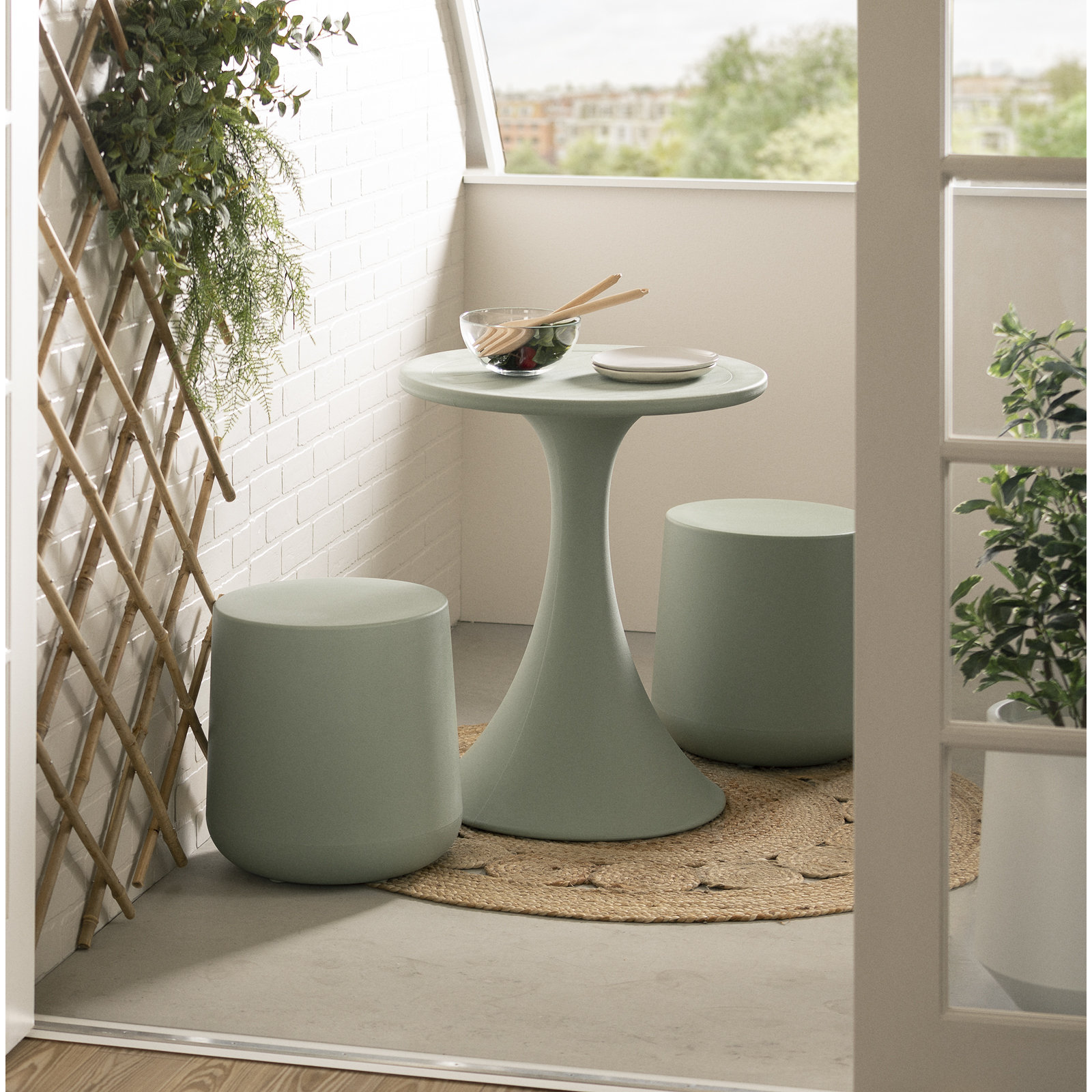 Dalya 24'' Outdoor Bistro Table, White
