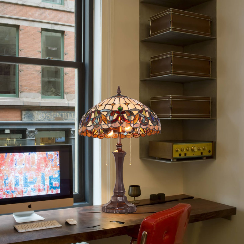 Lampe de table 16 po Tiffany