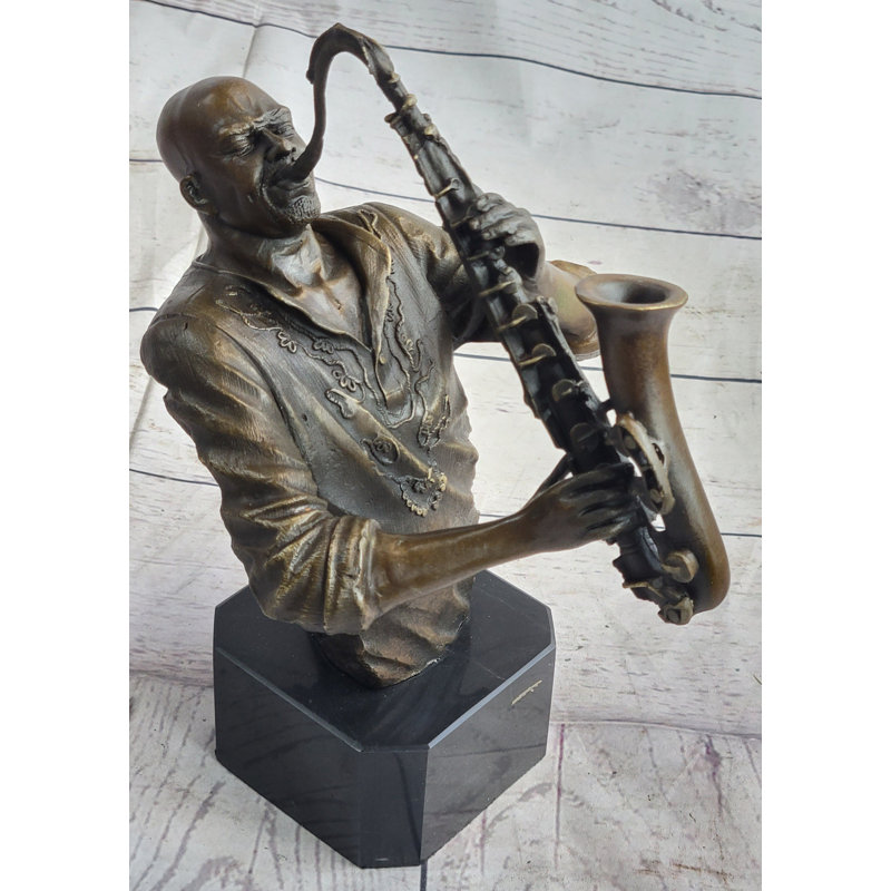 Figurines et sculptures