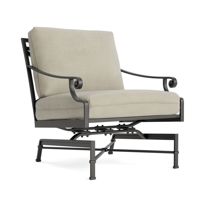 Venetian Outdoor Lounge Chair, Fusion Dove, Textured Pewter