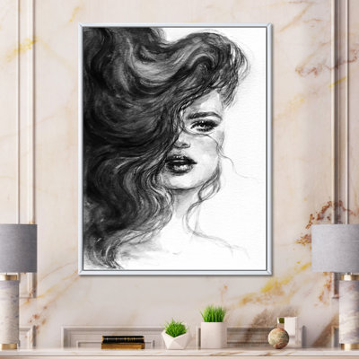 Portrait monochrome d'une femme aux cheveux ondulés - œuvre d'art sur toile Glam