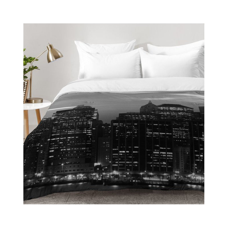 Leonidas Oxby Modern & Contemporary Comforter, Twin XL Comforter + 1 Standard Sham