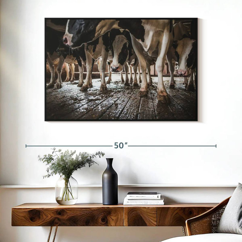Sabots de vache en noir et blanc, Cadre flottant noir, 40 po x 27 po