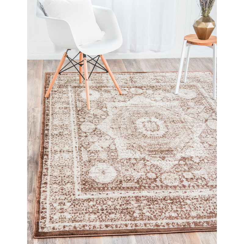 Yareli Oriental Indoor Rug, Rectangle 4'1" x 6'1"