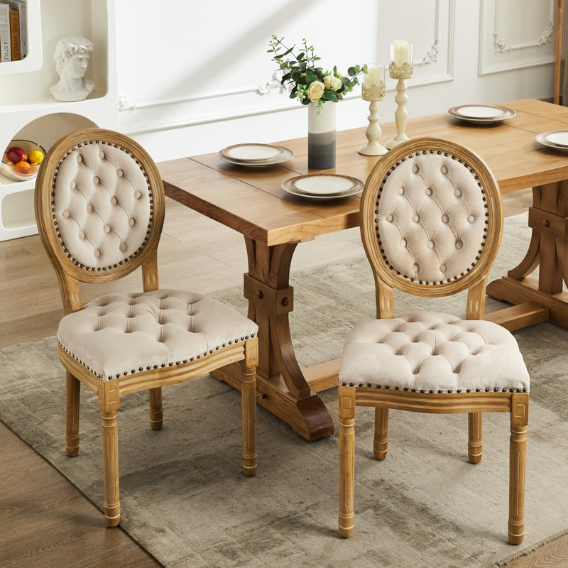 Élégante chaise de salle à manger rembourrée en velours beige avec pieds en velours et ressort en acier, Beige