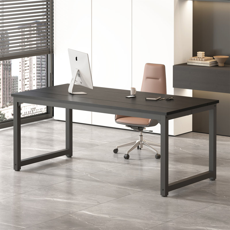 70" Computer Desk (Not Include Stools)