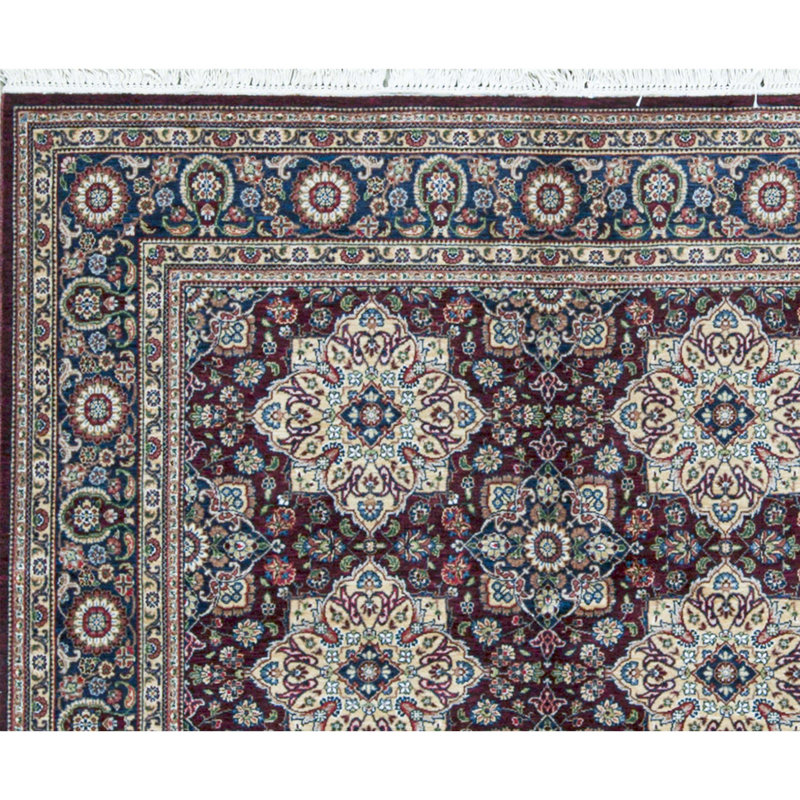 Tapis brun de haute qualité noué à la main