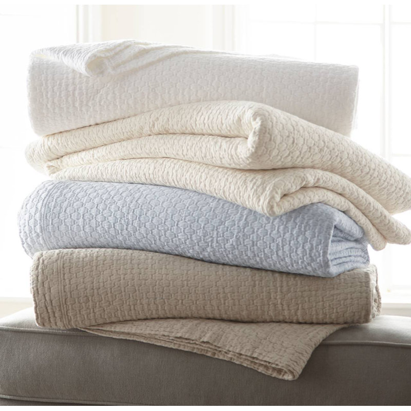Juliet Standard Cotton Modern & Contemporary Coverlet/Bedspread, Pearl, King/Cal King Coverlet