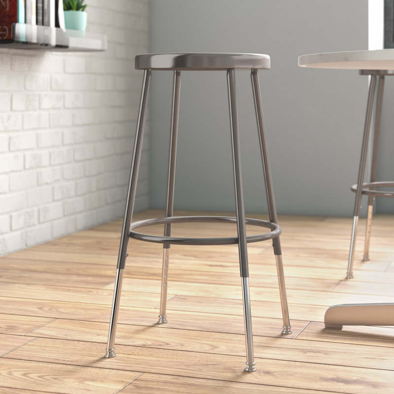 Tabouret en acier robuste et réglable en hauteur 6200 Series, 24"